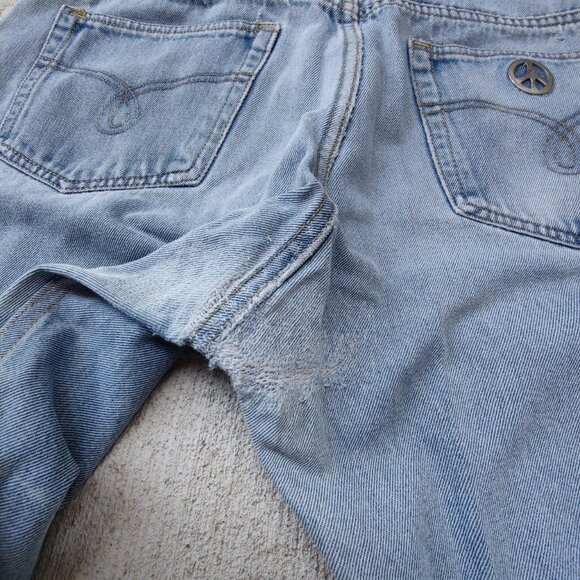Vintage designer 'Moschino JEANS' light wash distressed denim jeans men's 32 - Picture 3 of 7